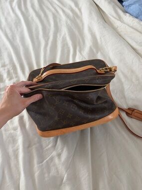 Louis Vuitton Brown Monogram Canvas Shoulder Bag with Tan Trim